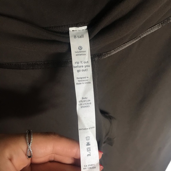 Lululemon Brown Stretchy Yoga Pants - Picture 12 of 12